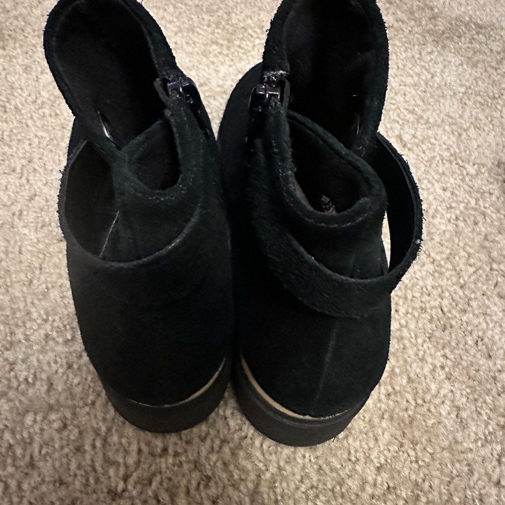 Clarks Collection Women's 7 M Sharon Spring Boot Black Suede Wedge Side Zip Shoe - Picture 4 of 8